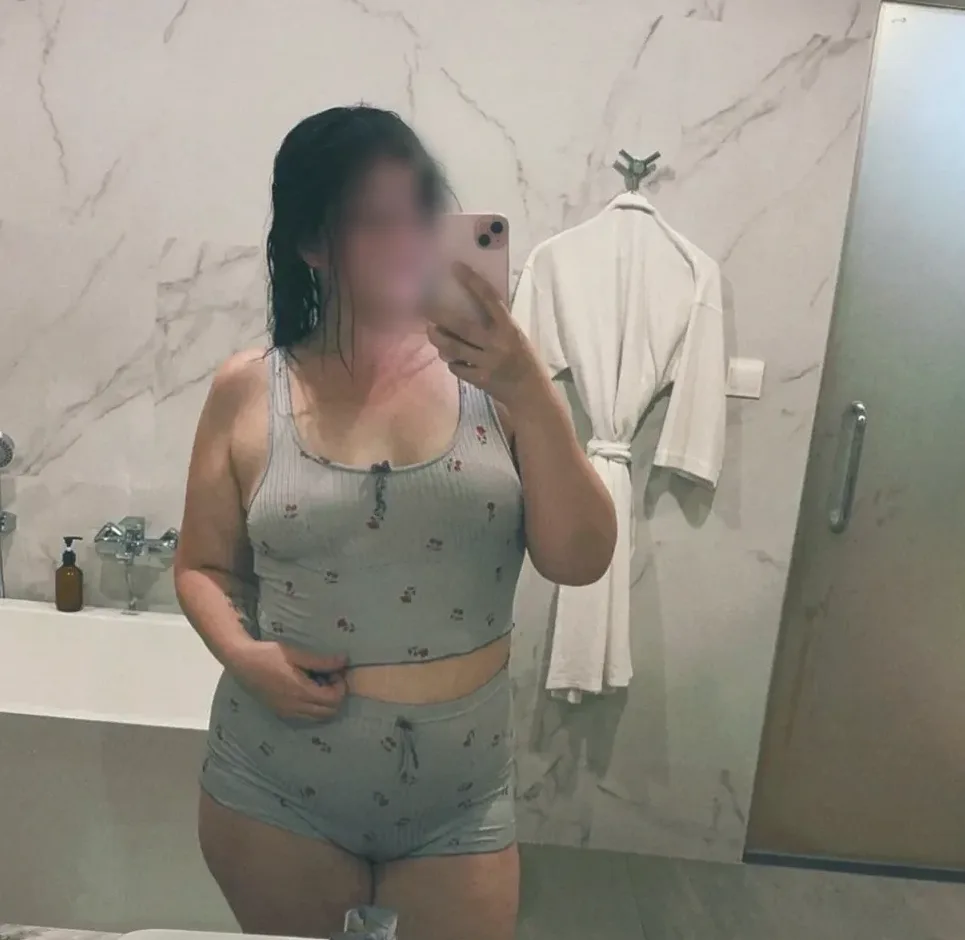 Gizem, 27